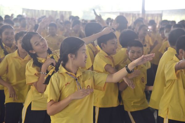 โรงเรียนปรีชานุศาสน์